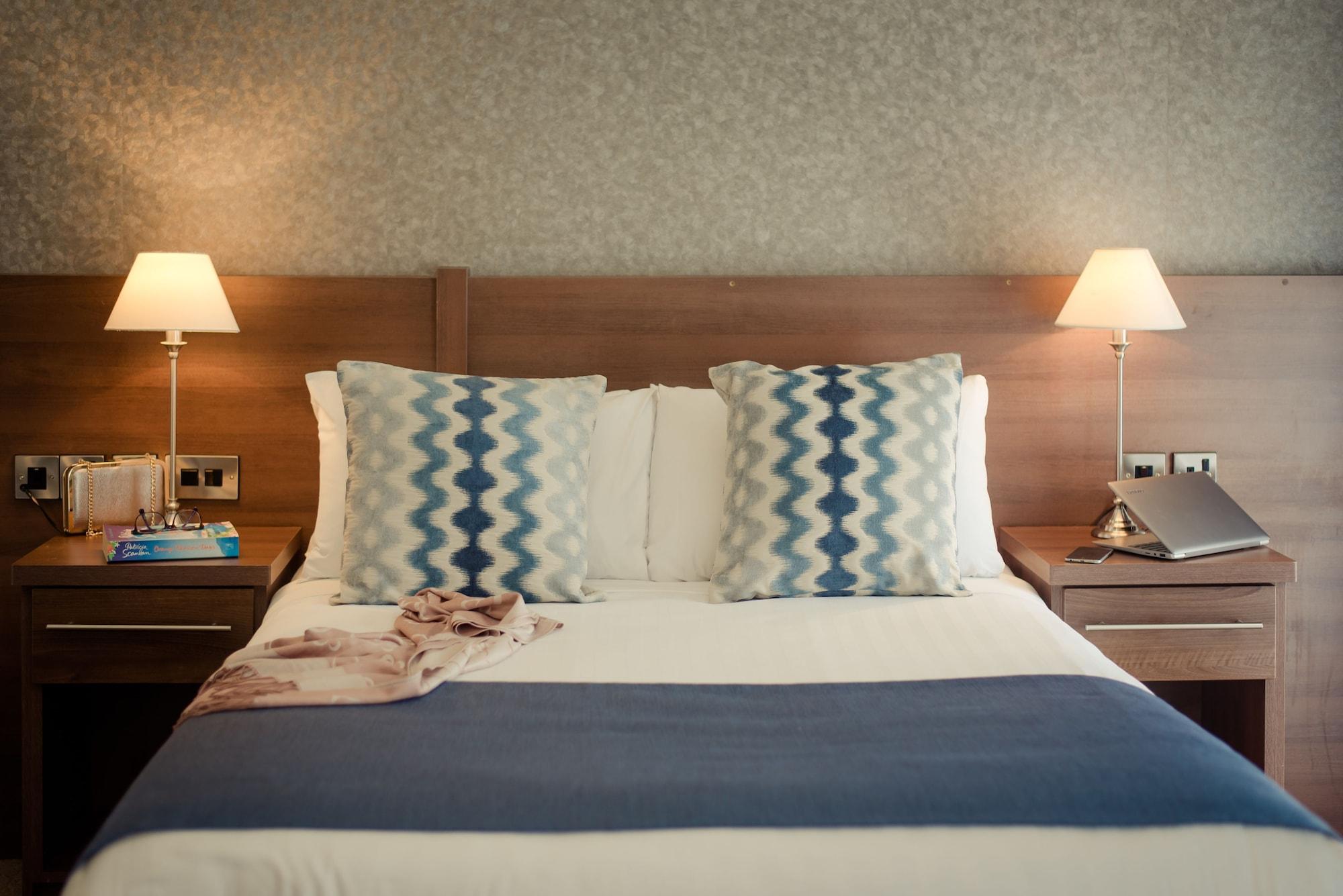 Woodford Dolmen Hotel Карлоу Екстериор снимка
