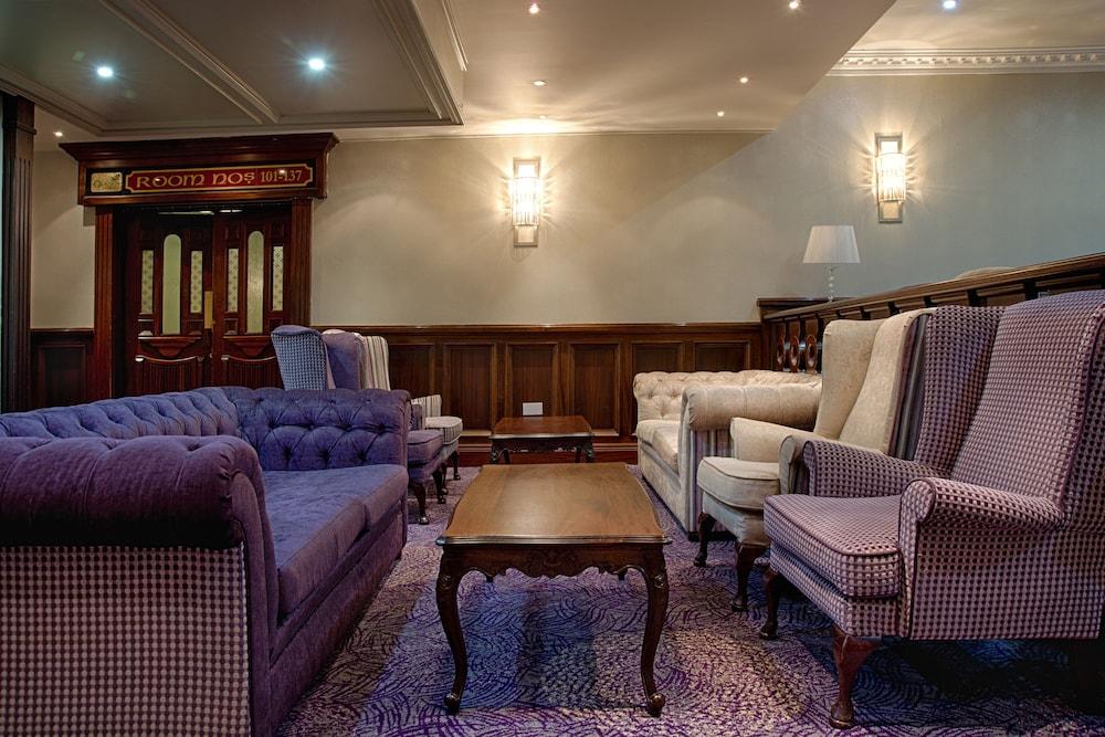 Woodford Dolmen Hotel Карлоу Екстериор снимка